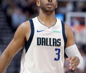 jinnianhui金年会急需控卫🥲Stein:独行侠正密切关注朗佐-鲍尔 朱-霍勒迪和保罗