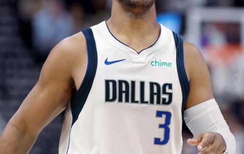 jinnianhui金年会急需控卫🥲Stein：独行侠正密切关注朗佐-鲍尔 朱-霍勒迪和保罗