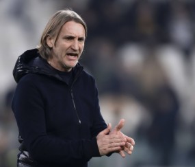 金年会金字招牌诚信至上本赛季带队保级成功,官方:卡利亚里主帅尼科拉离任