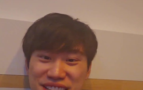 金年会金字招牌信誉至上Doinb：蓝总请我们吃巨贵的小龙虾，10只799