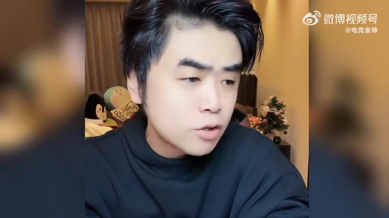 jinnianhui金年会朱开：还在跪下？这种词我是绝对抵制！公众人物要注意言辞！